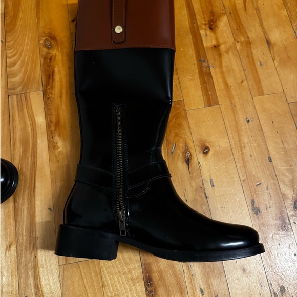 Two-Tone Leather Riding Boots - Picture 3 of 4